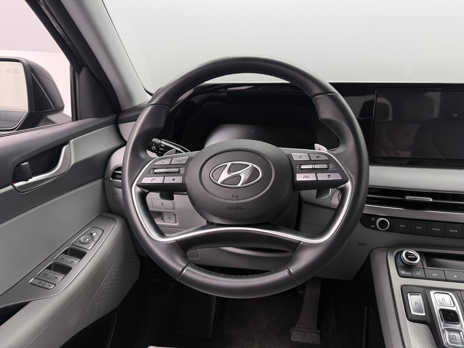 Thumbnail: 2023 Hyundai Palisade - 4