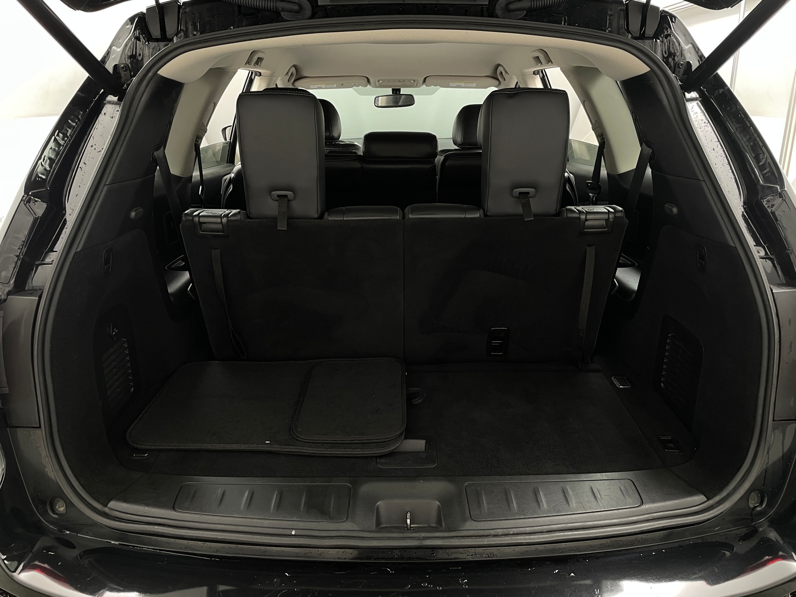 Thumbnail: 2019 Nissan Pathfinder - 6