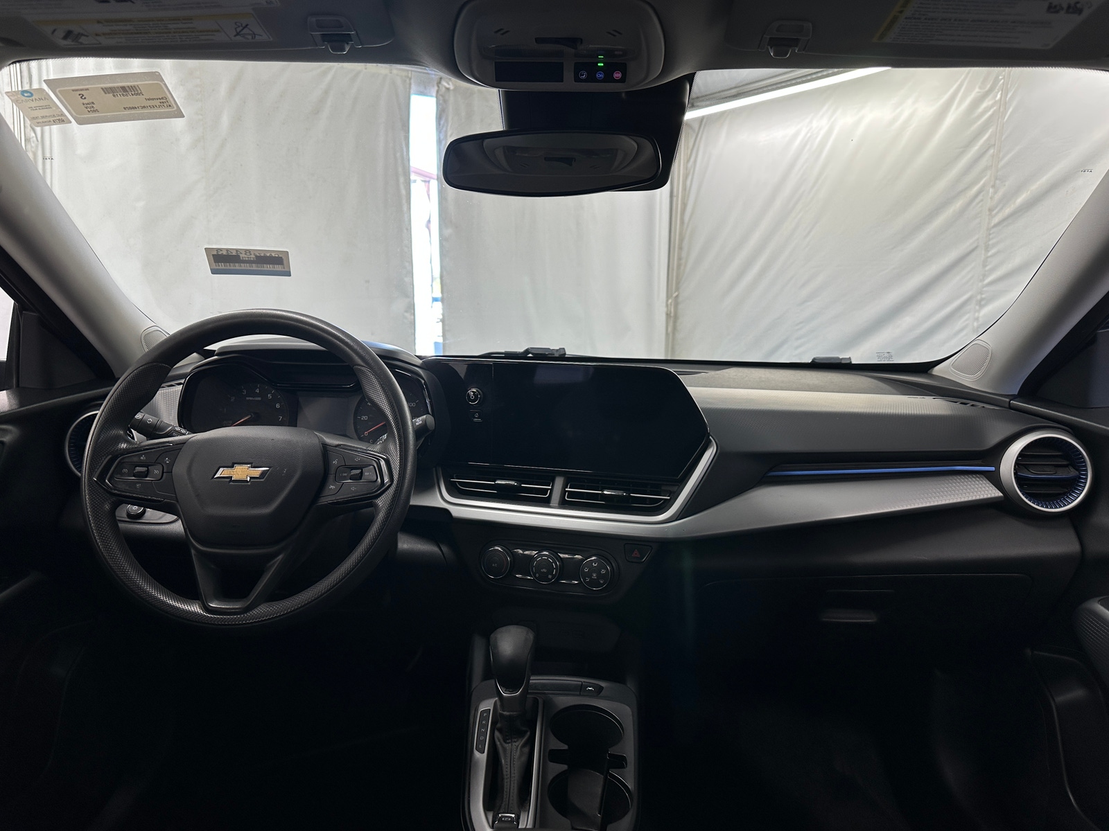 Thumbnail: 2024 Chevrolet Trax - 3