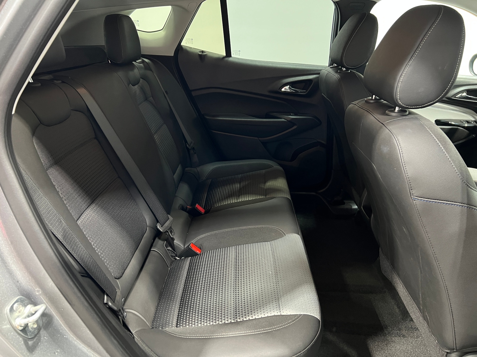Thumbnail: 2025 Chevrolet Trax - 6