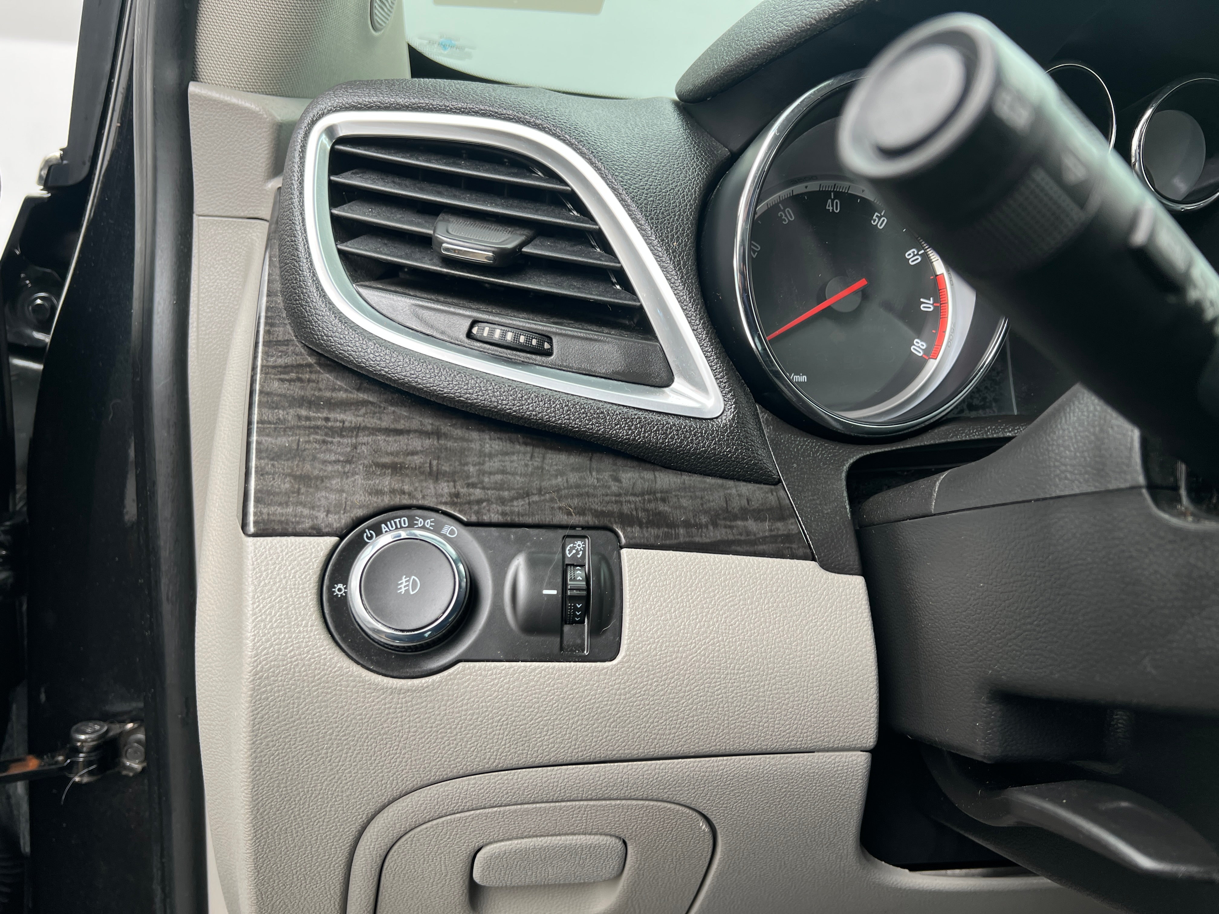2016 Buick Encore Leather - Photo 5