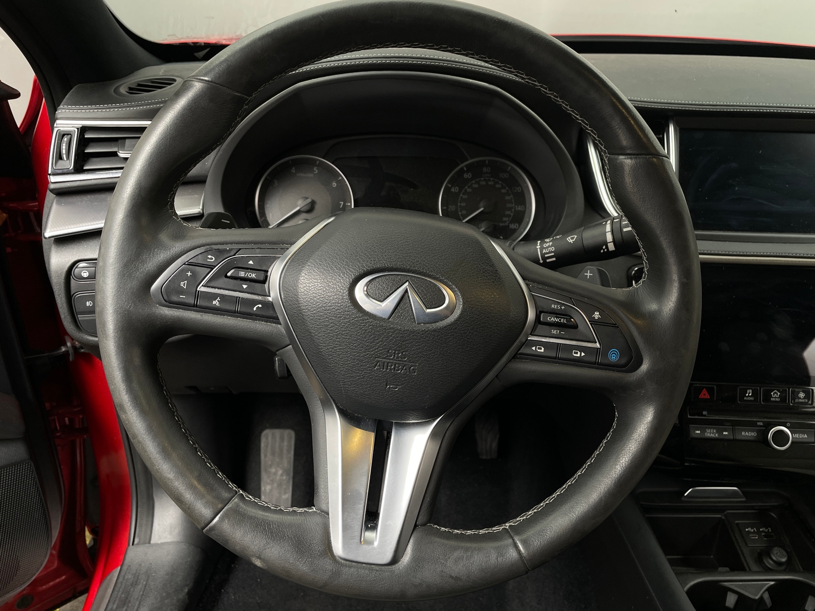 Thumbnail: 2023 INFINITI QX55 - 4