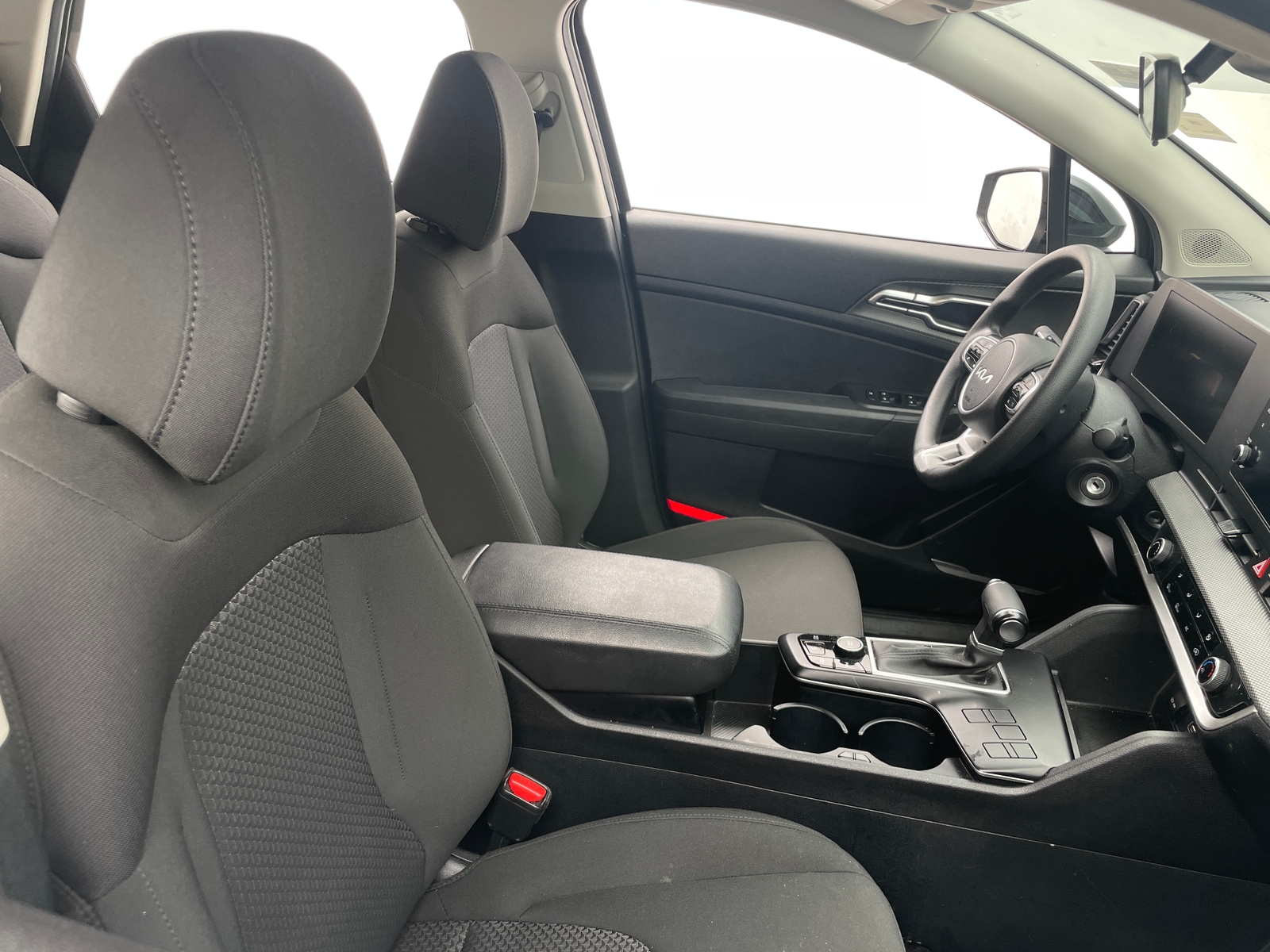 Thumbnail: 2025 Kia Sportage - 2