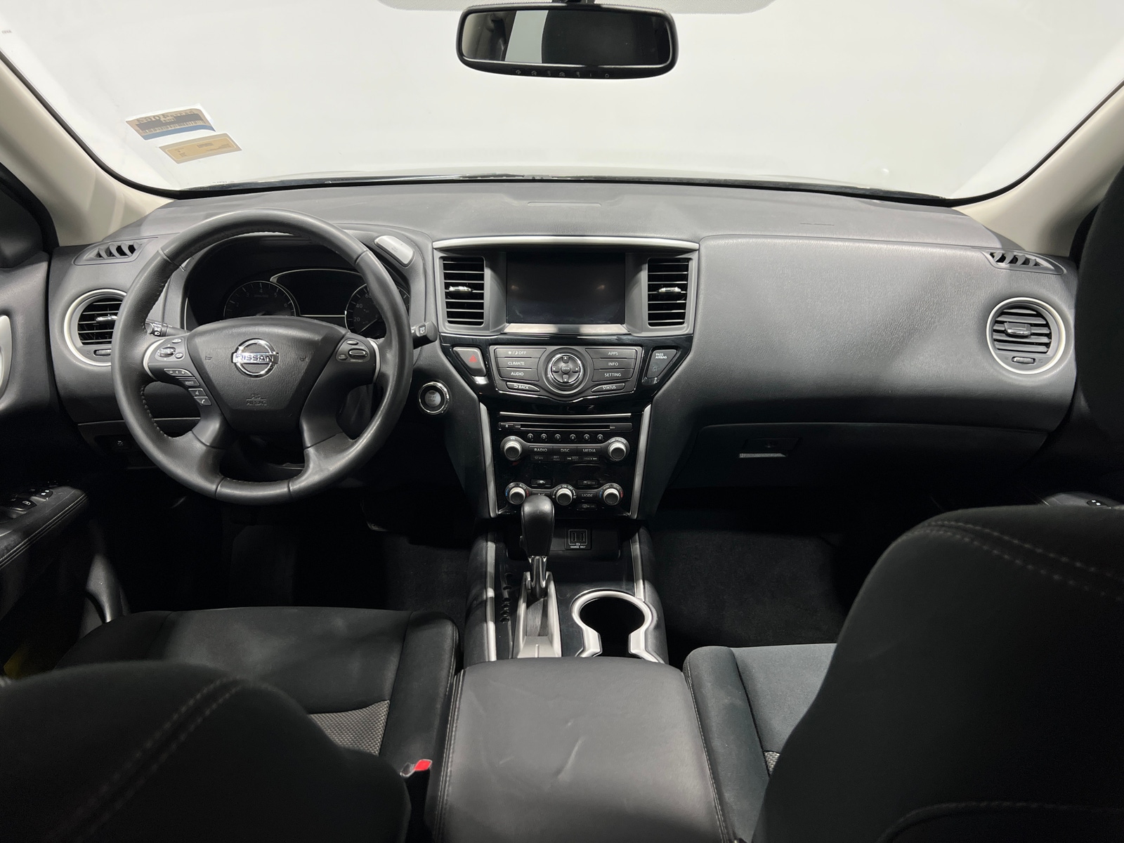 Thumbnail: 2018 Nissan Pathfinder - 3