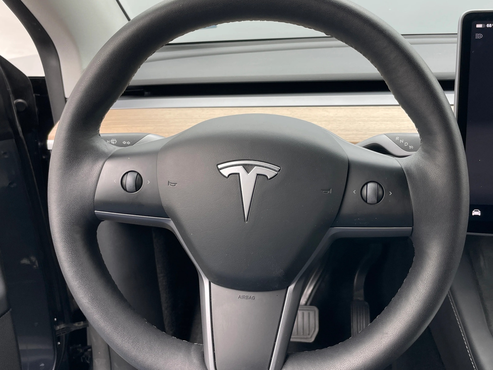 Thumbnail: 2023 Tesla Model Y - 4