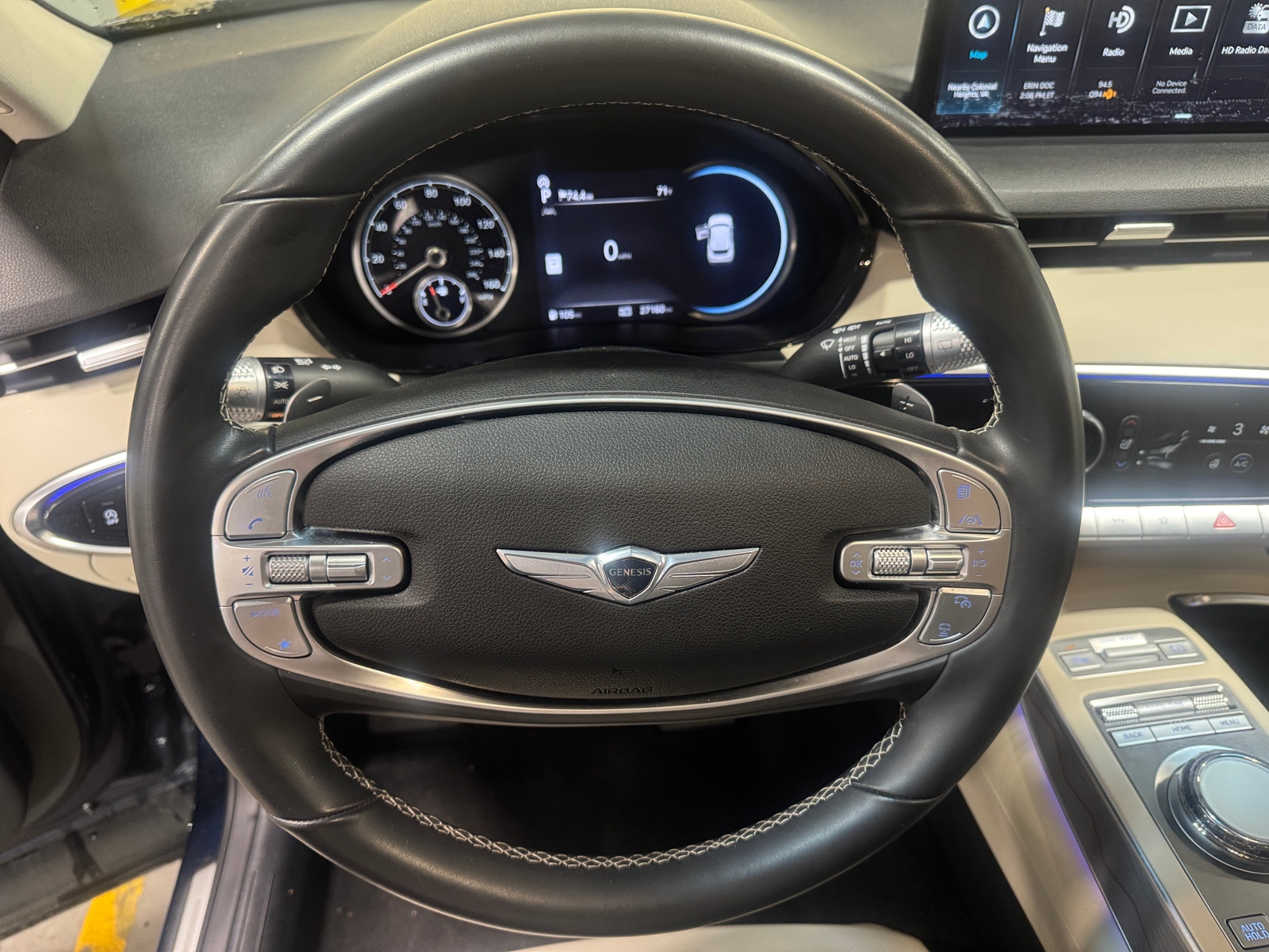 Thumbnail: 2023 Genesis GV70 - 4