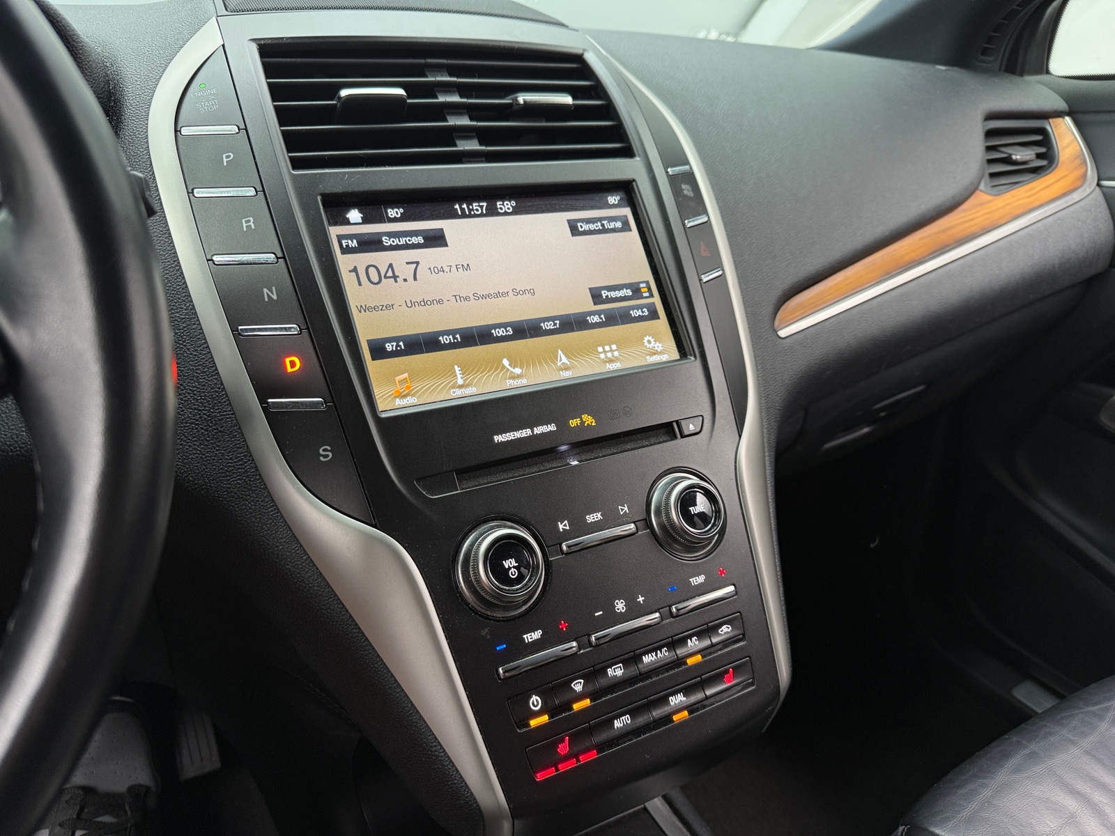 Thumbnail: 2019 Lincoln MKC - 3