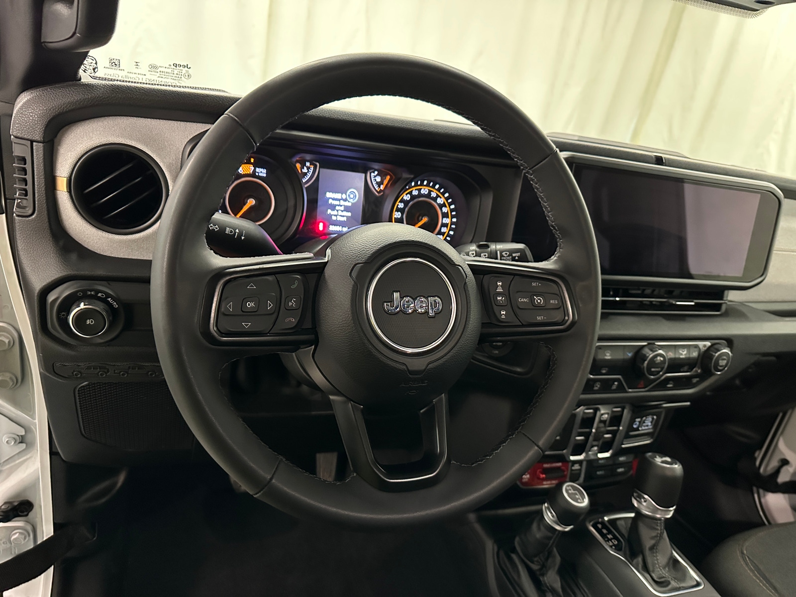 Thumbnail: 2025 Jeep Wrangler - 5