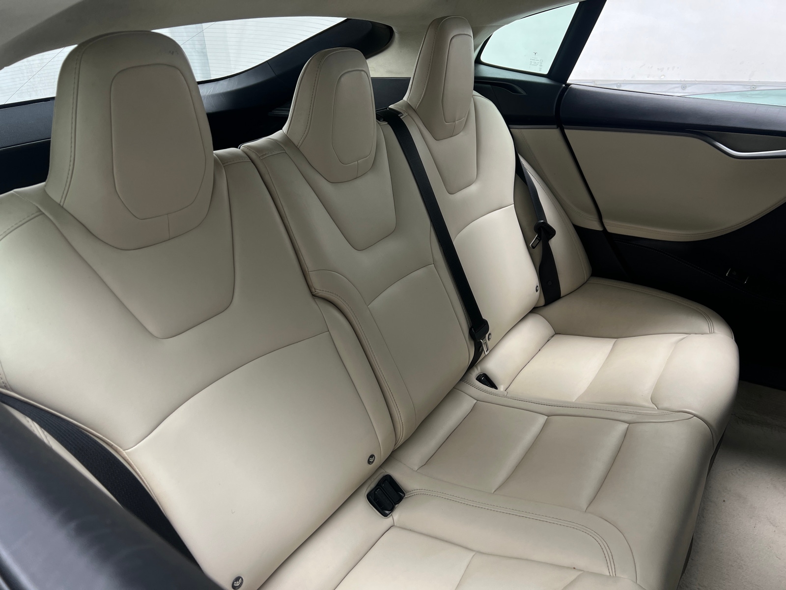 Thumbnail: 2018 Tesla Model S - 5