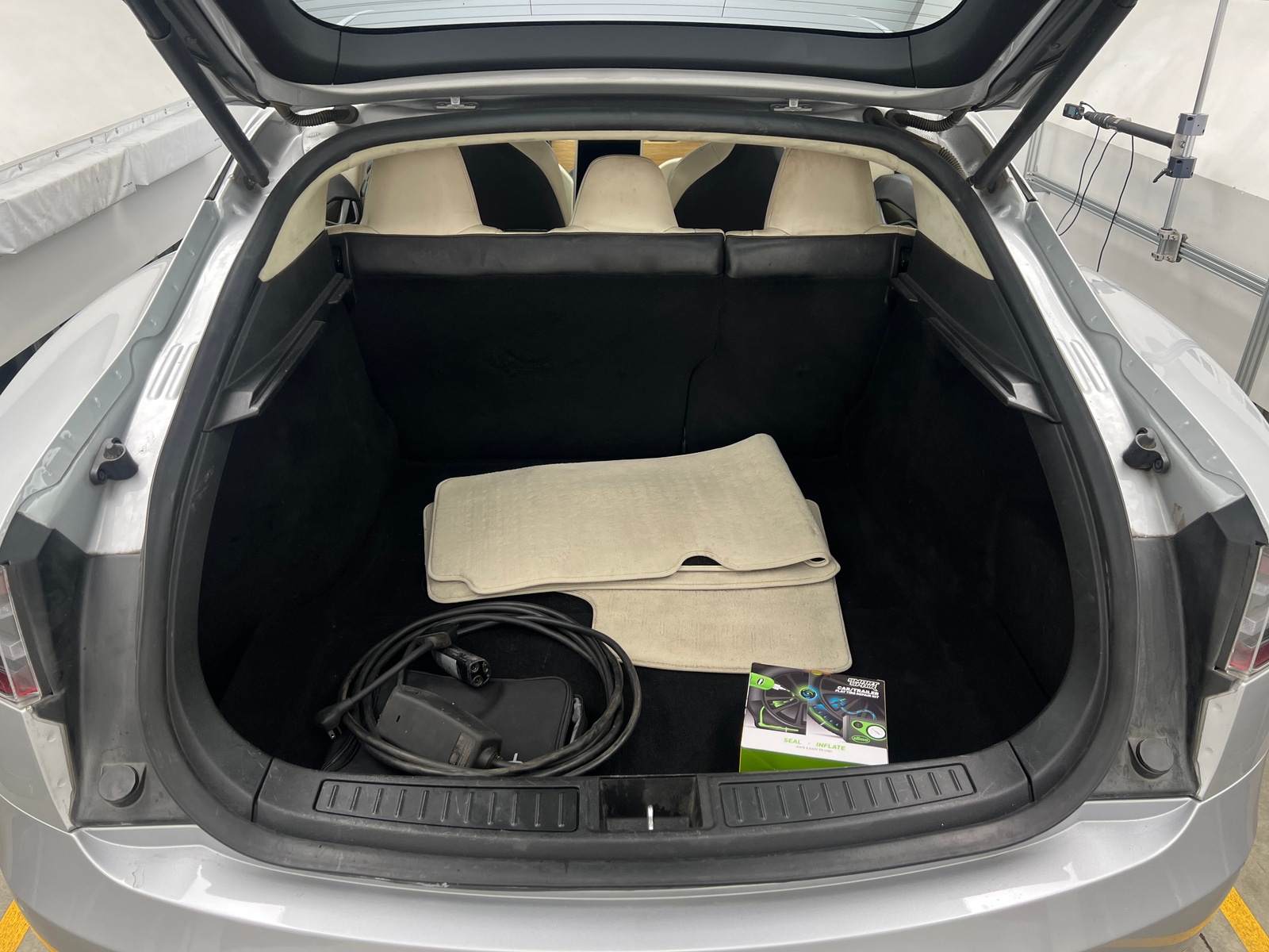 Thumbnail: 2018 Tesla Model S - 6