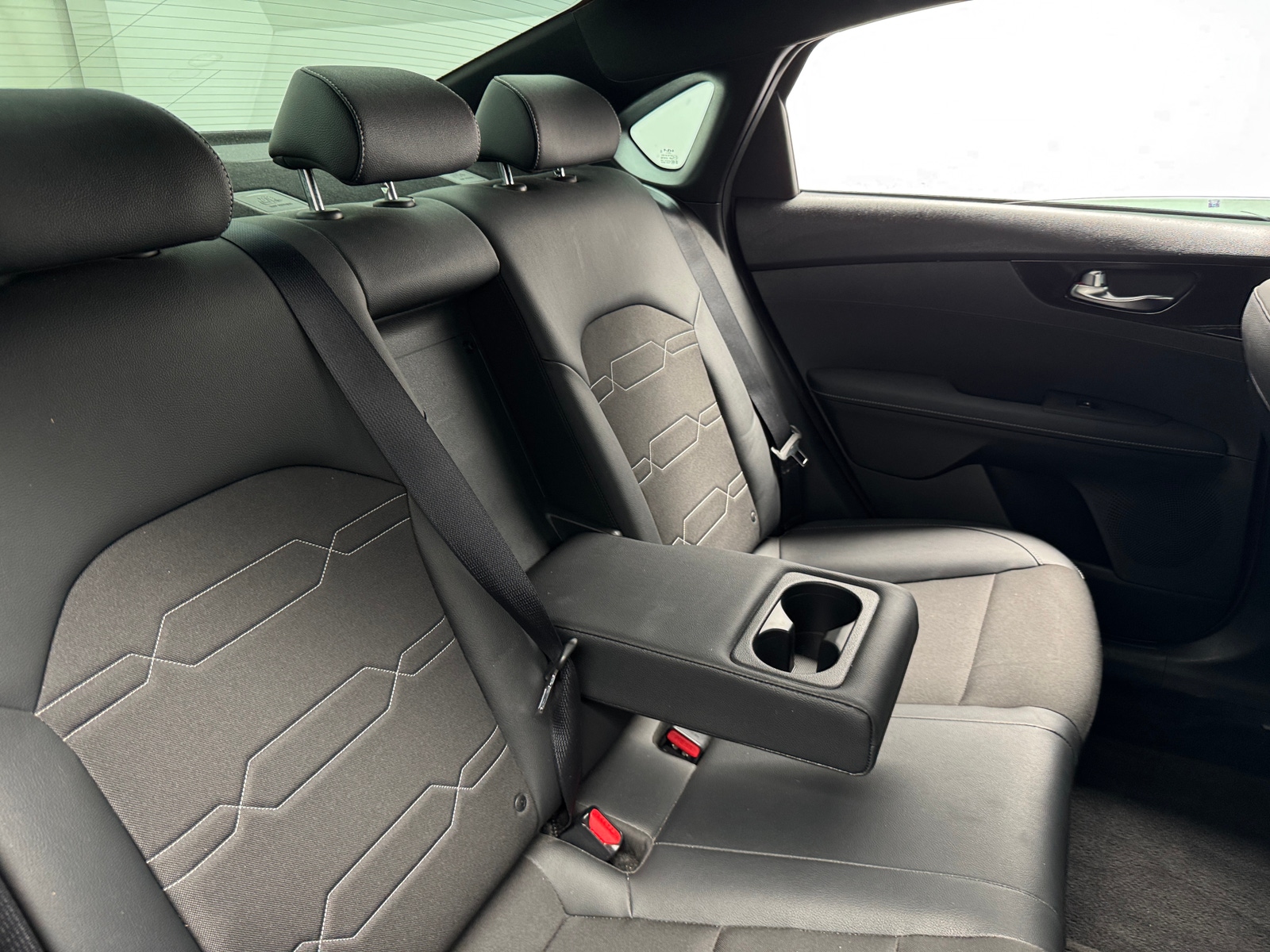 Thumbnail: 2022 Kia Forte - 6