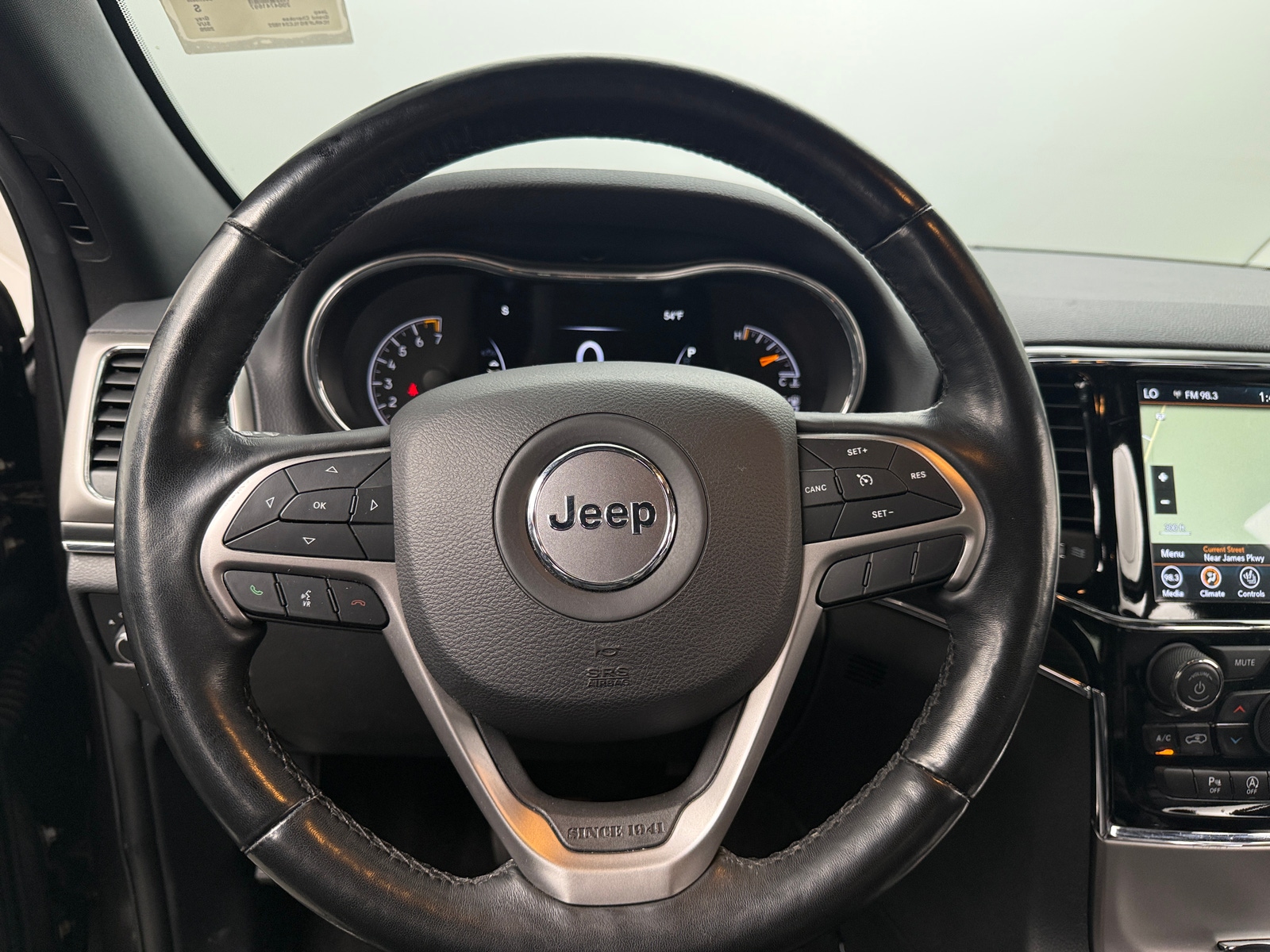 Thumbnail: 2020 Jeep Grand Cherokee - 4