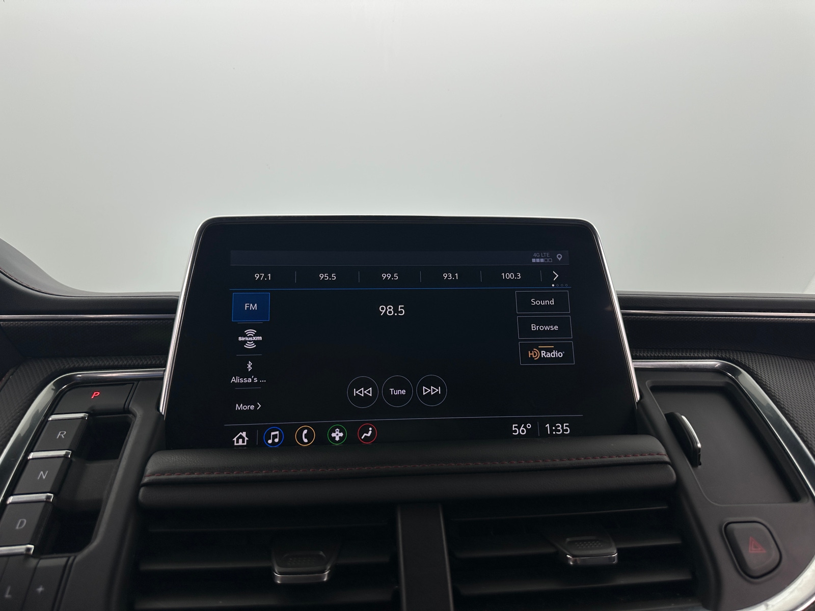 Thumbnail: 2021 Chevrolet Tahoe - 3