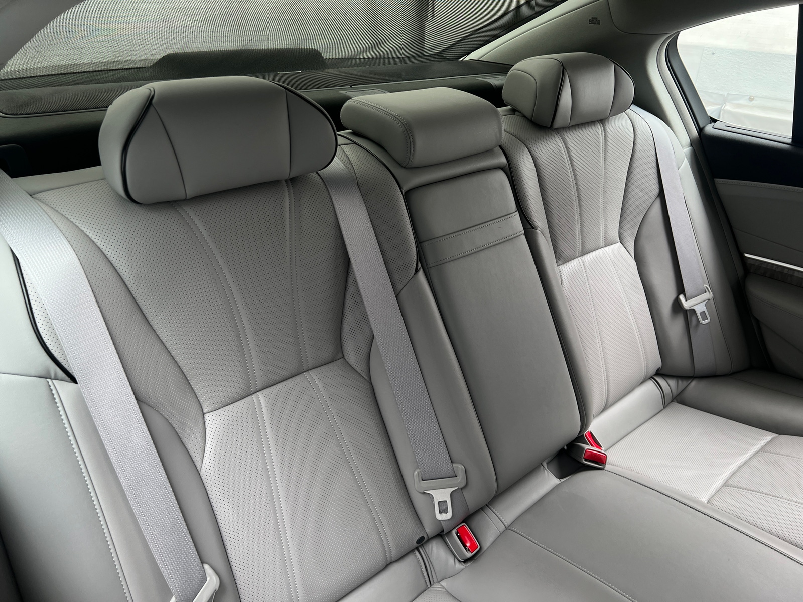 Thumbnail: 2019 Acura RLX - 5