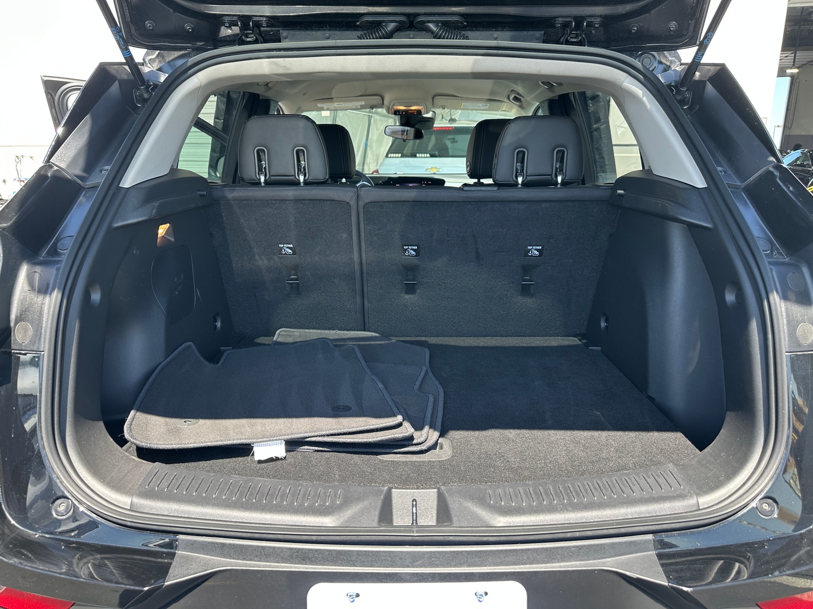 Thumbnail: 2025 Buick Encore GX - 6