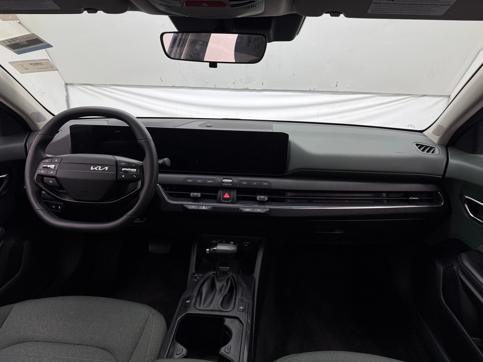 Thumbnail: 2025 Kia K4 - 3