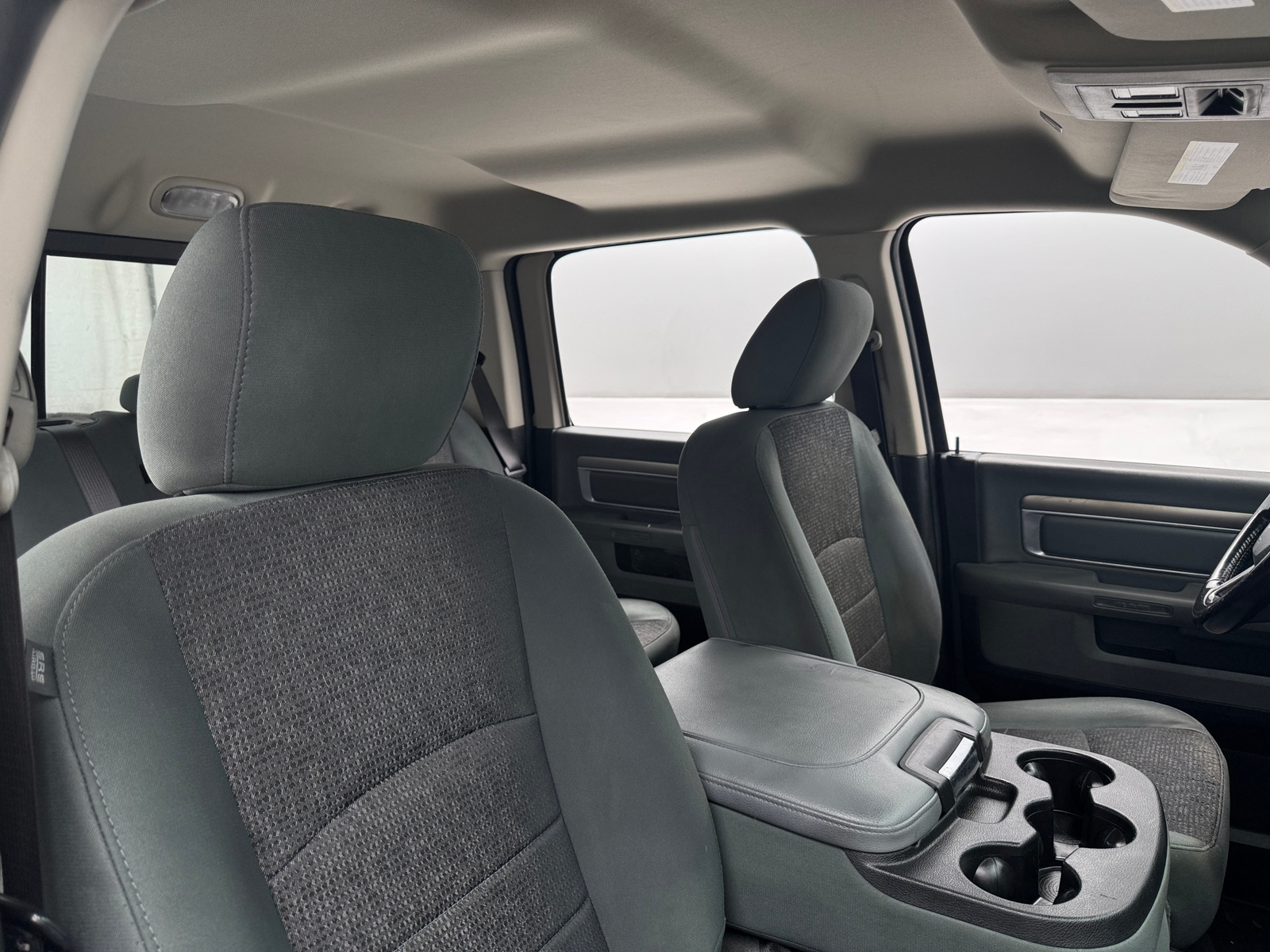 Thumbnail: 2019 RAM 1500 Classic - 2