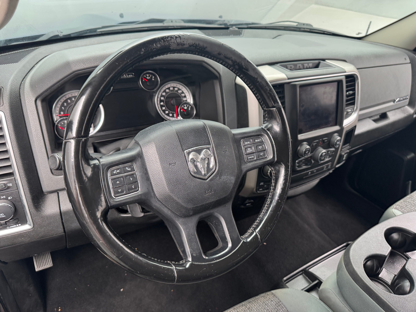 Thumbnail: 2019 RAM 1500 Classic - 5