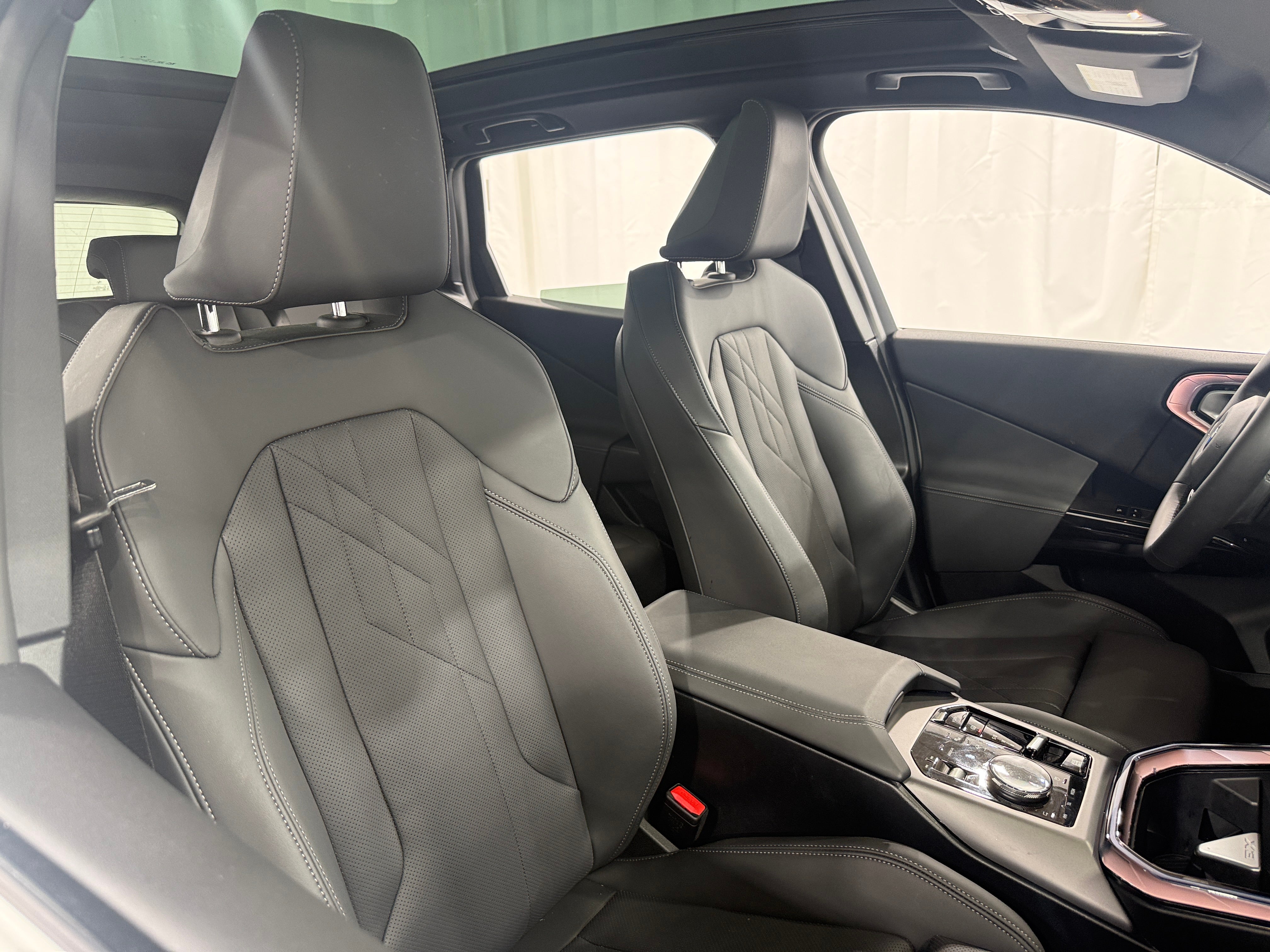 2026 BMW X3 30 - Photo 7