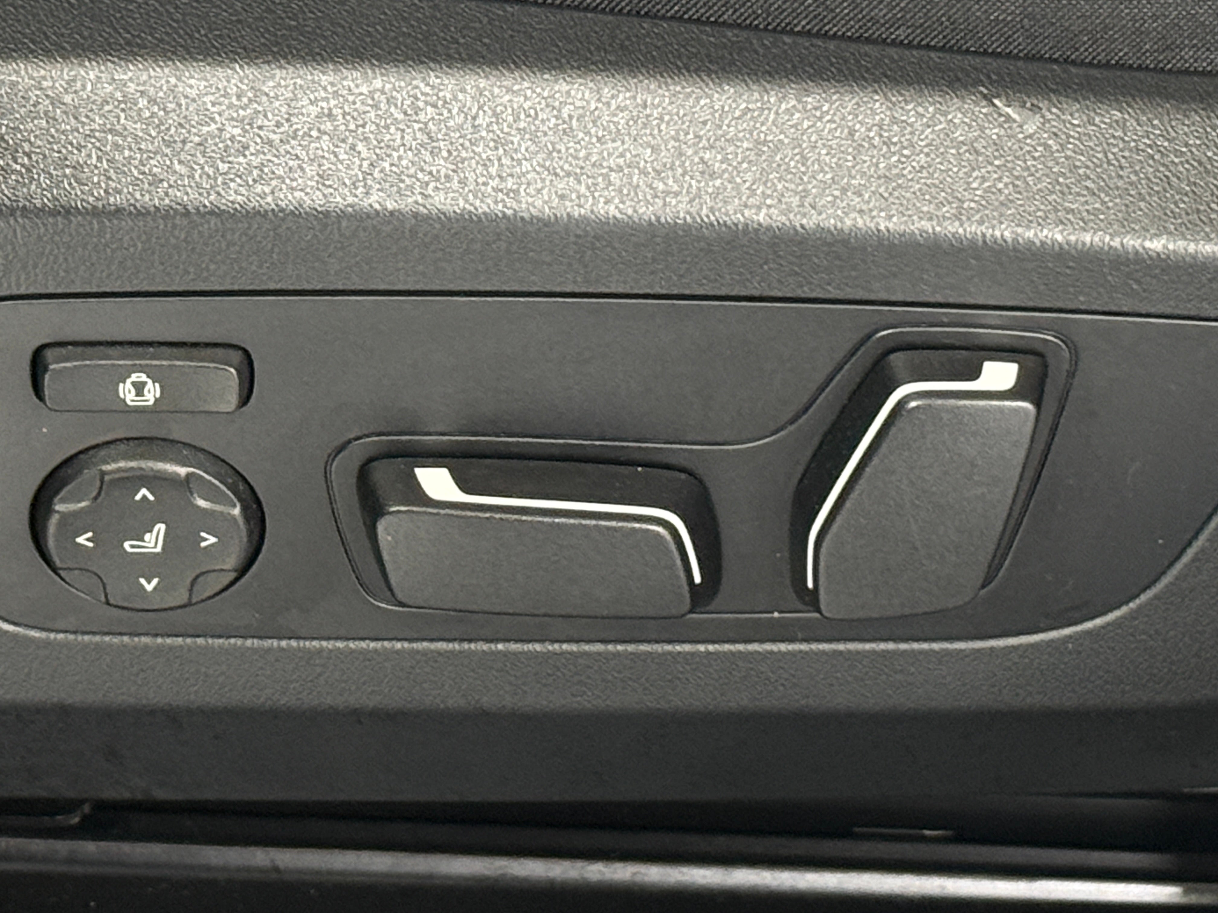 2026 BMW X3 30 - Photo 10