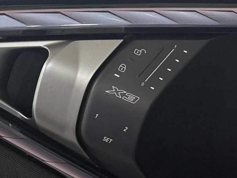 2026 BMW X3 30 - Photo 11