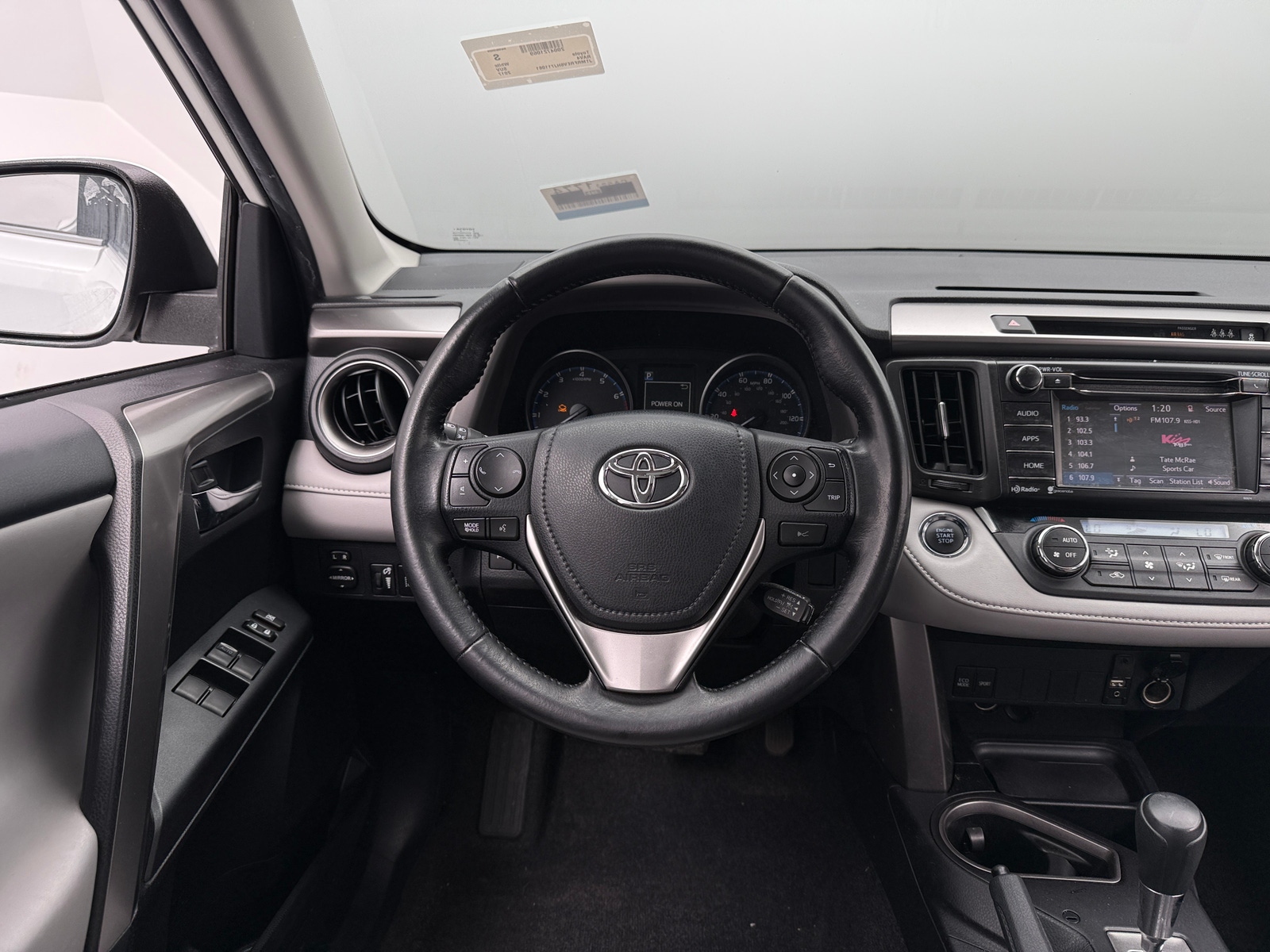 Thumbnail: 2017 Toyota RAV4 - 5