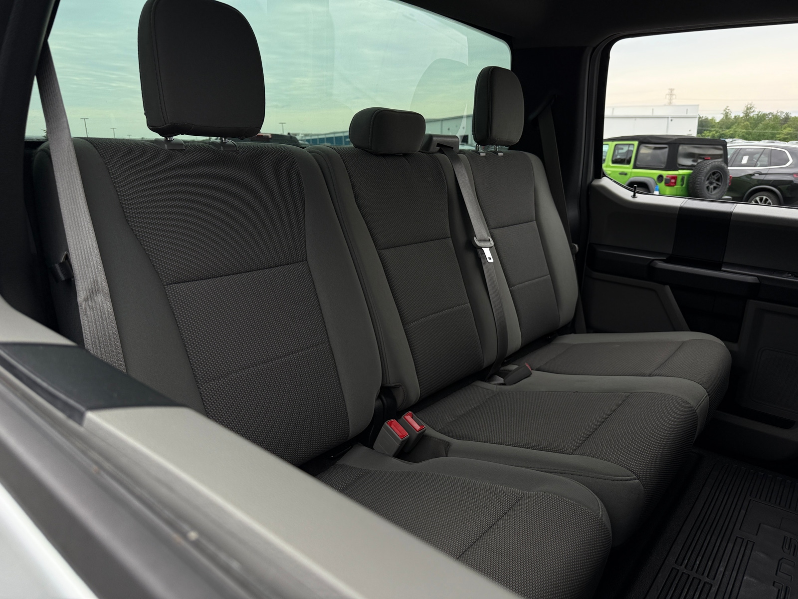 Thumbnail: 2019 Ford Econoline - 6