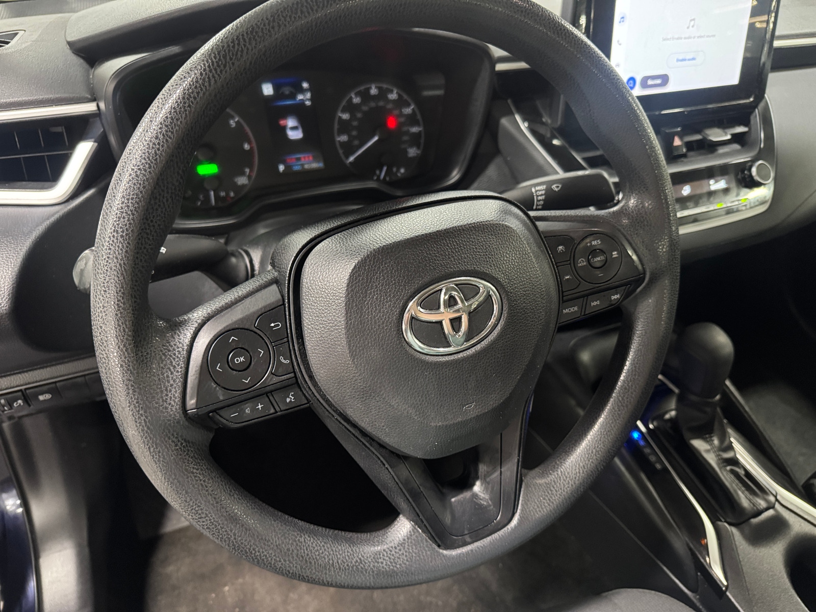 Thumbnail: 2023 Toyota Corolla - 5
