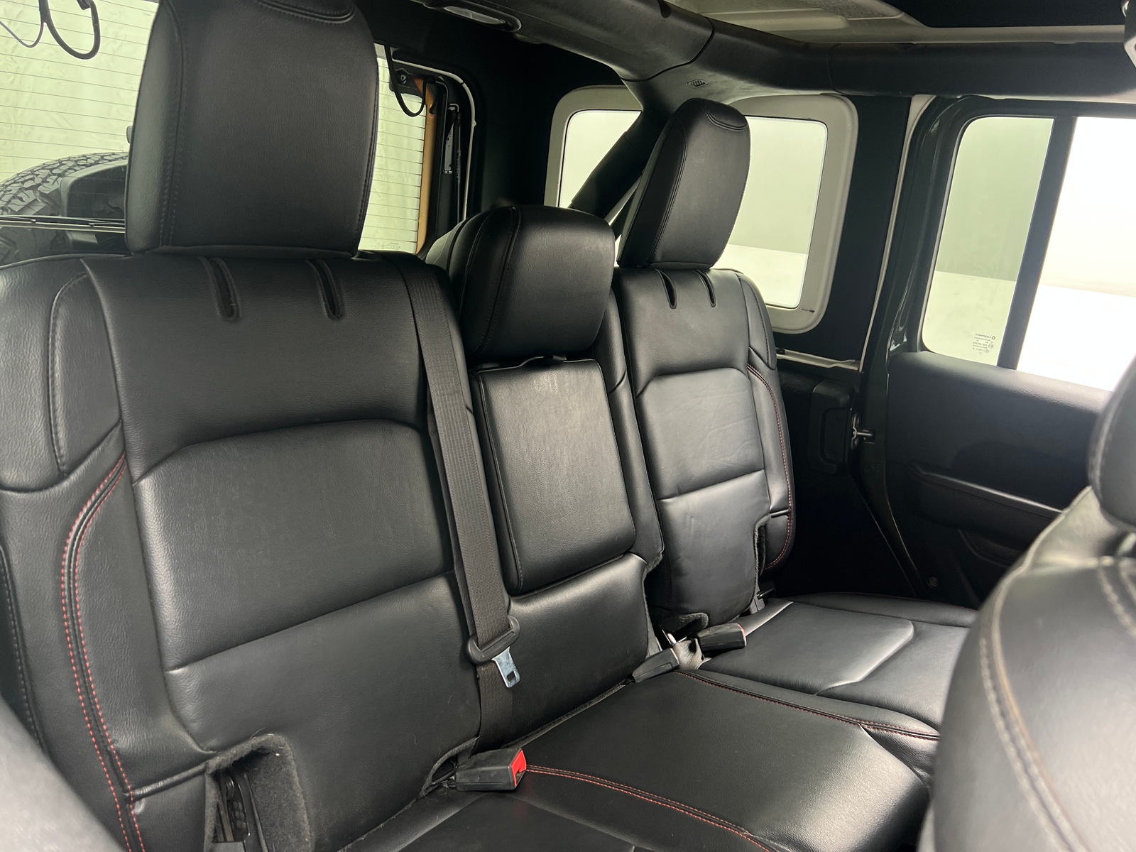 Thumbnail: 2022 Jeep Wrangler - 5