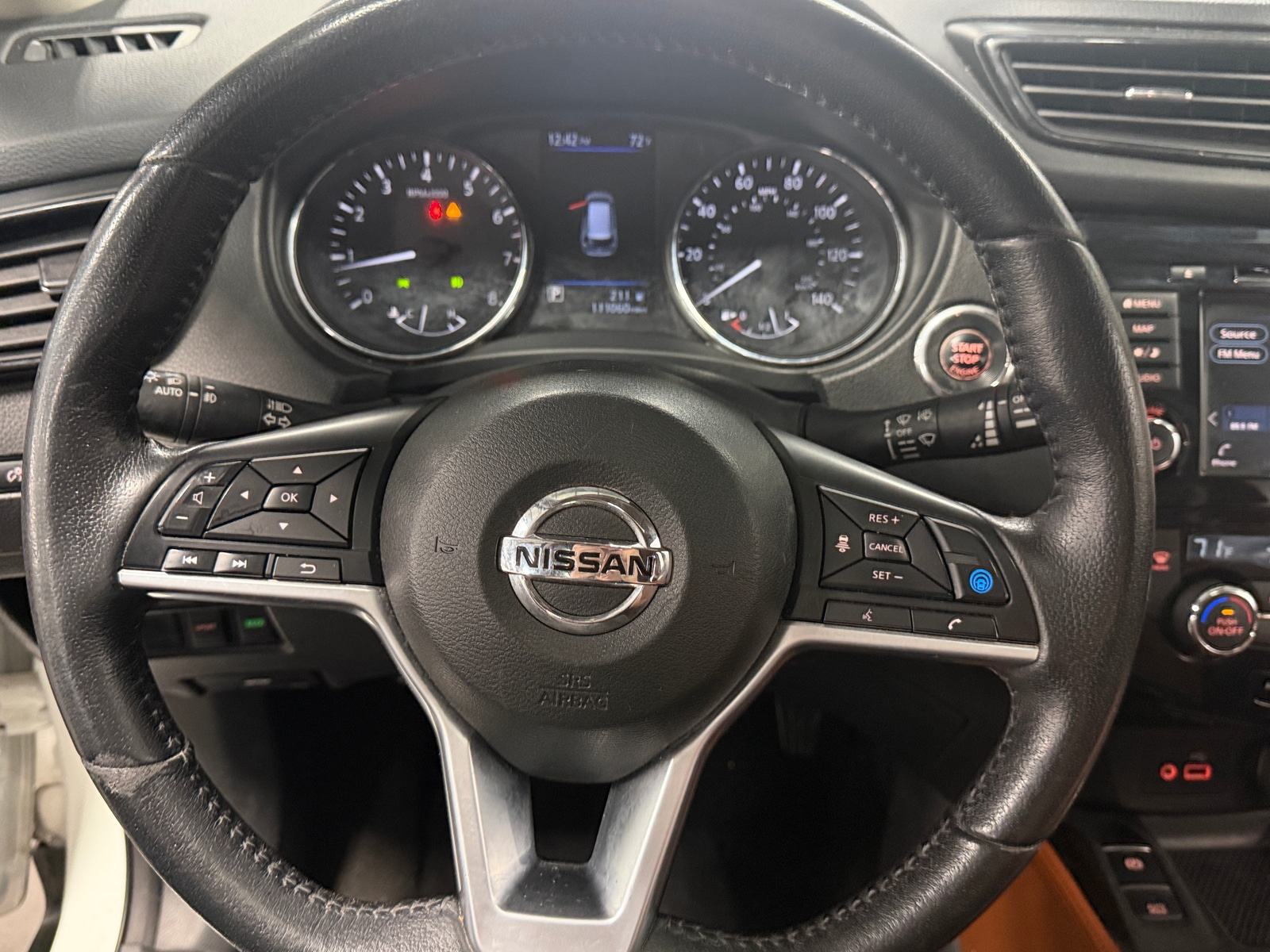 Thumbnail: 2019 Nissan Rogue - 4