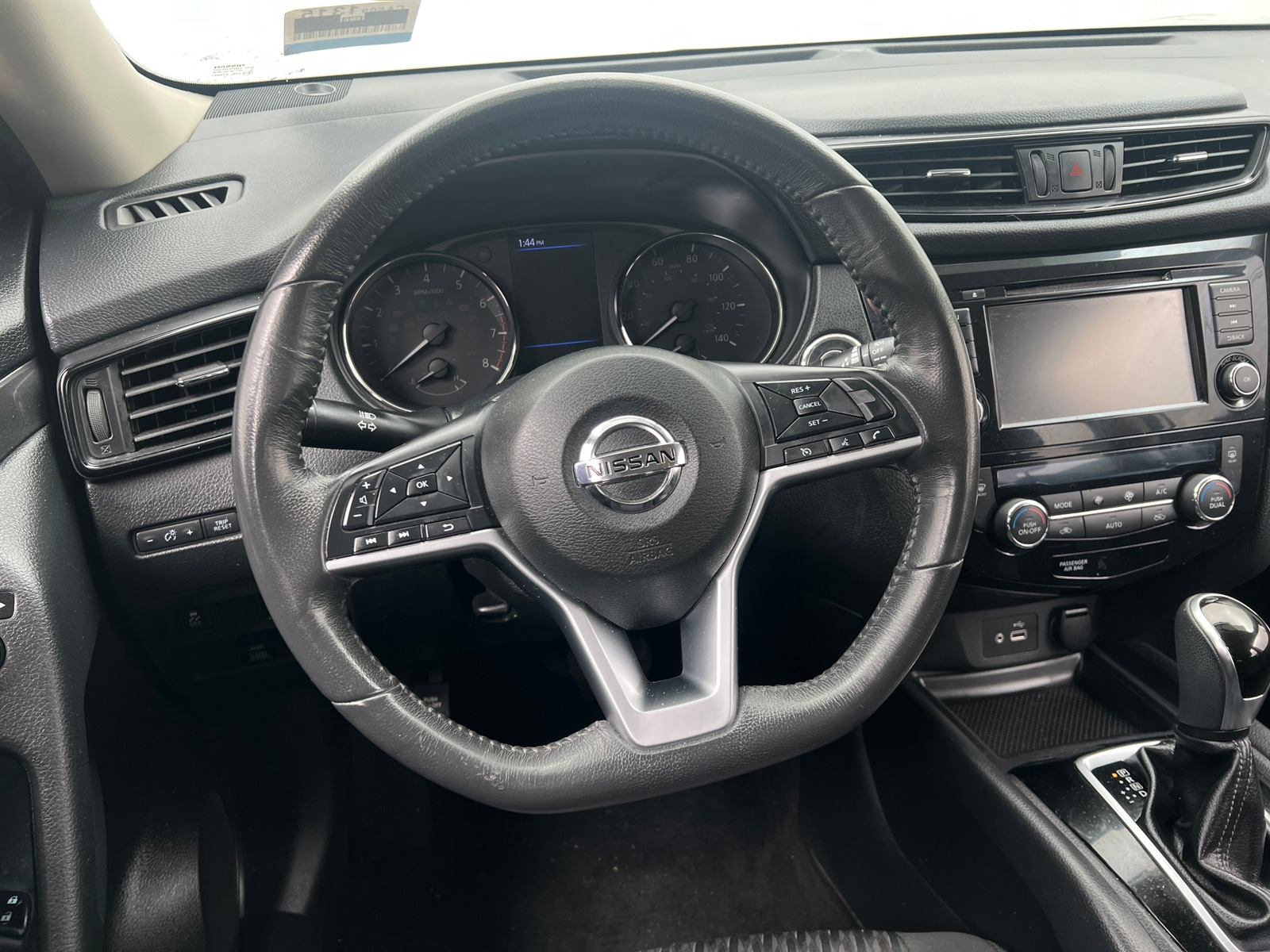 Thumbnail: 2018 Nissan Rogue - 5