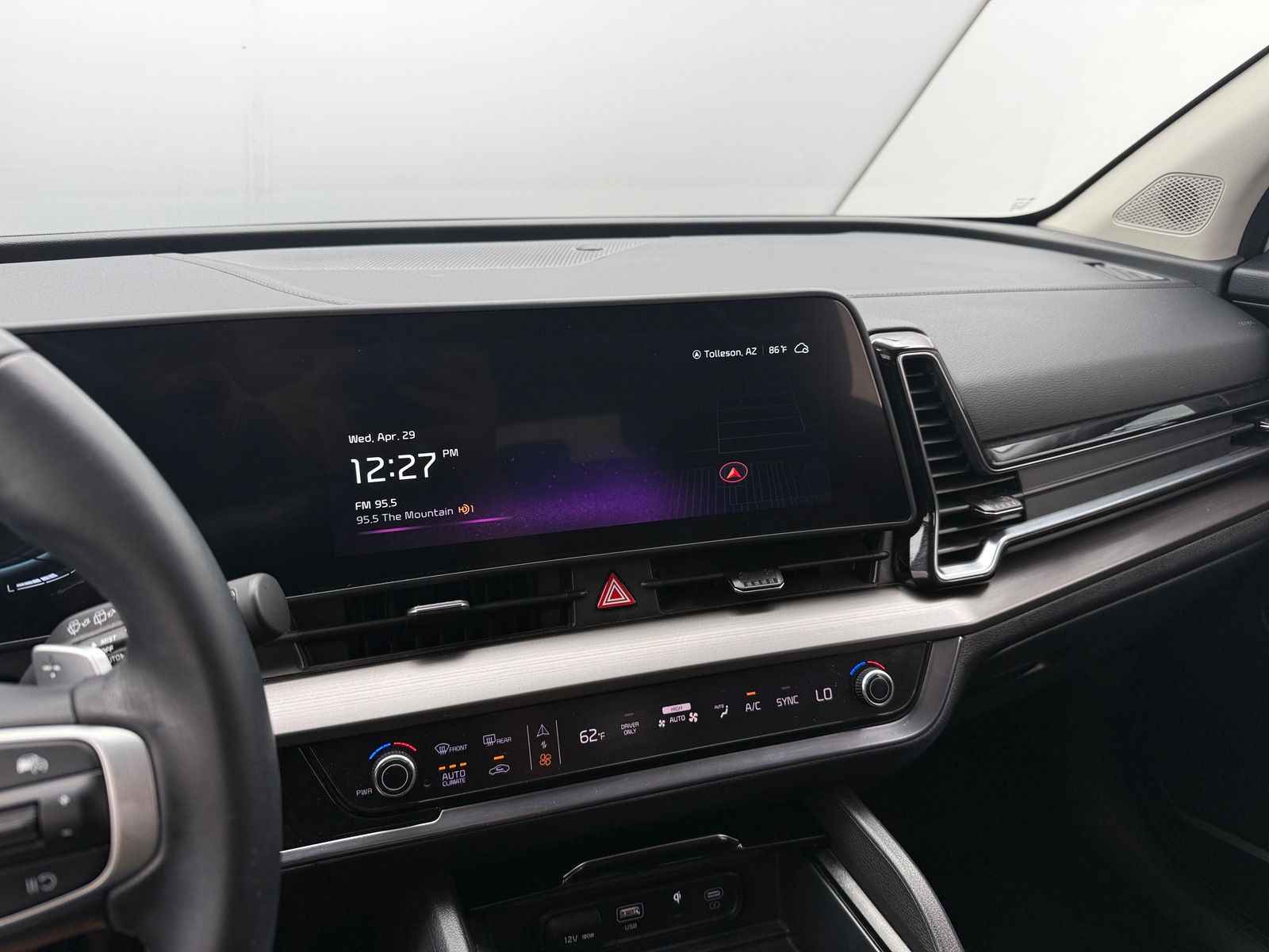 Thumbnail: 2025 Kia Sportage - 3