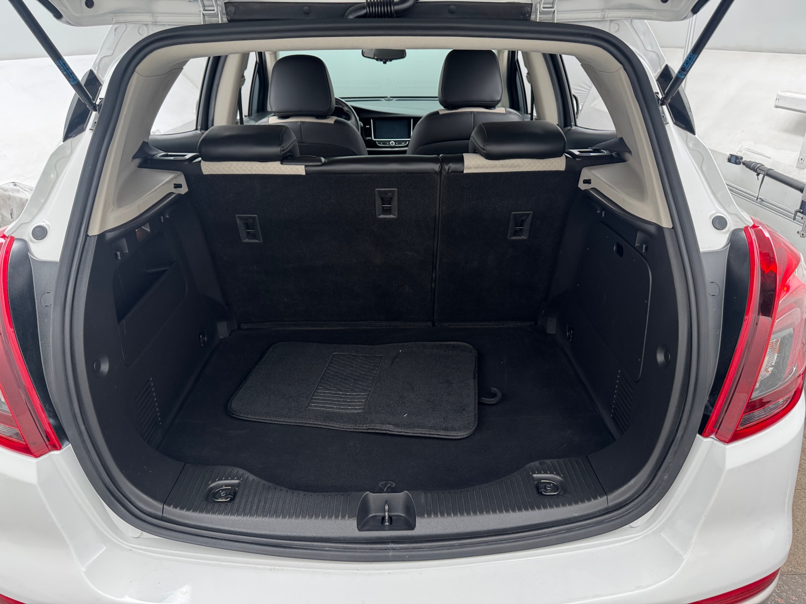 Thumbnail: 2017 Buick Encore - 6