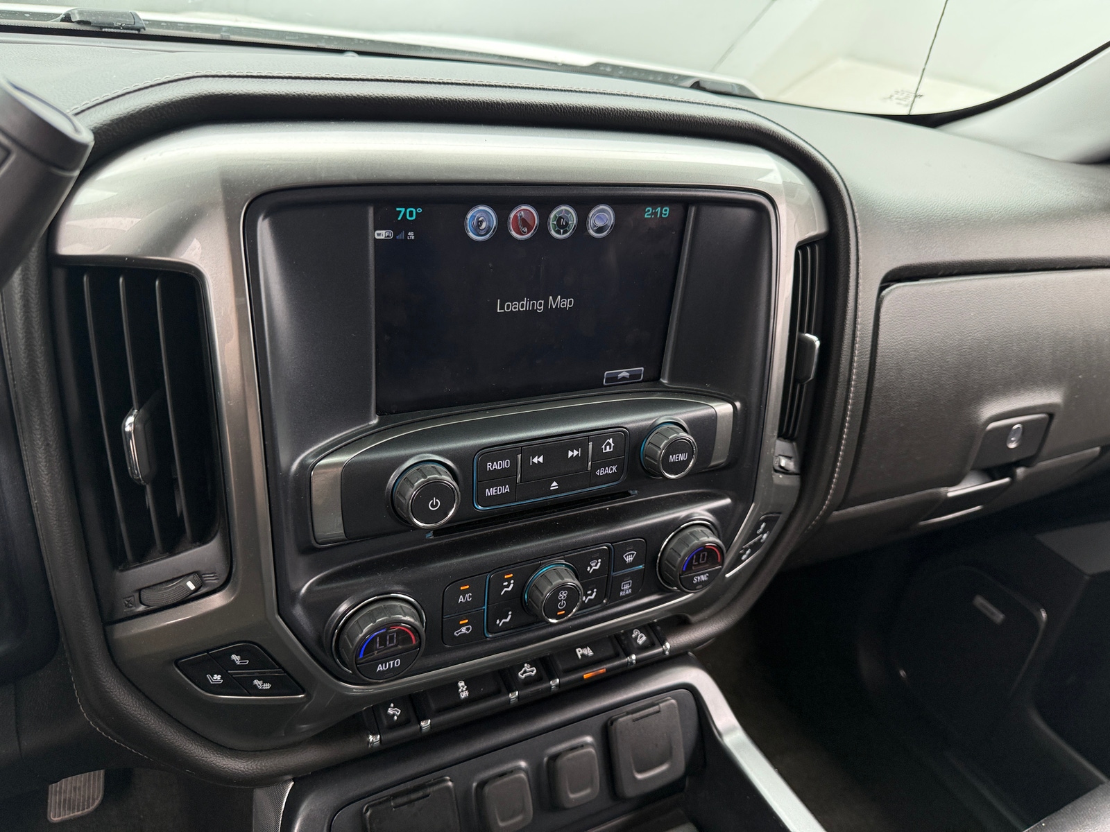 Thumbnail: 2018 Chevrolet Silverado 1500 - 3