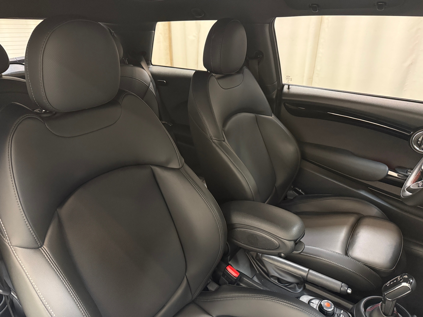 Thumbnail: 2020 MINI Cooper Hardtop - 2