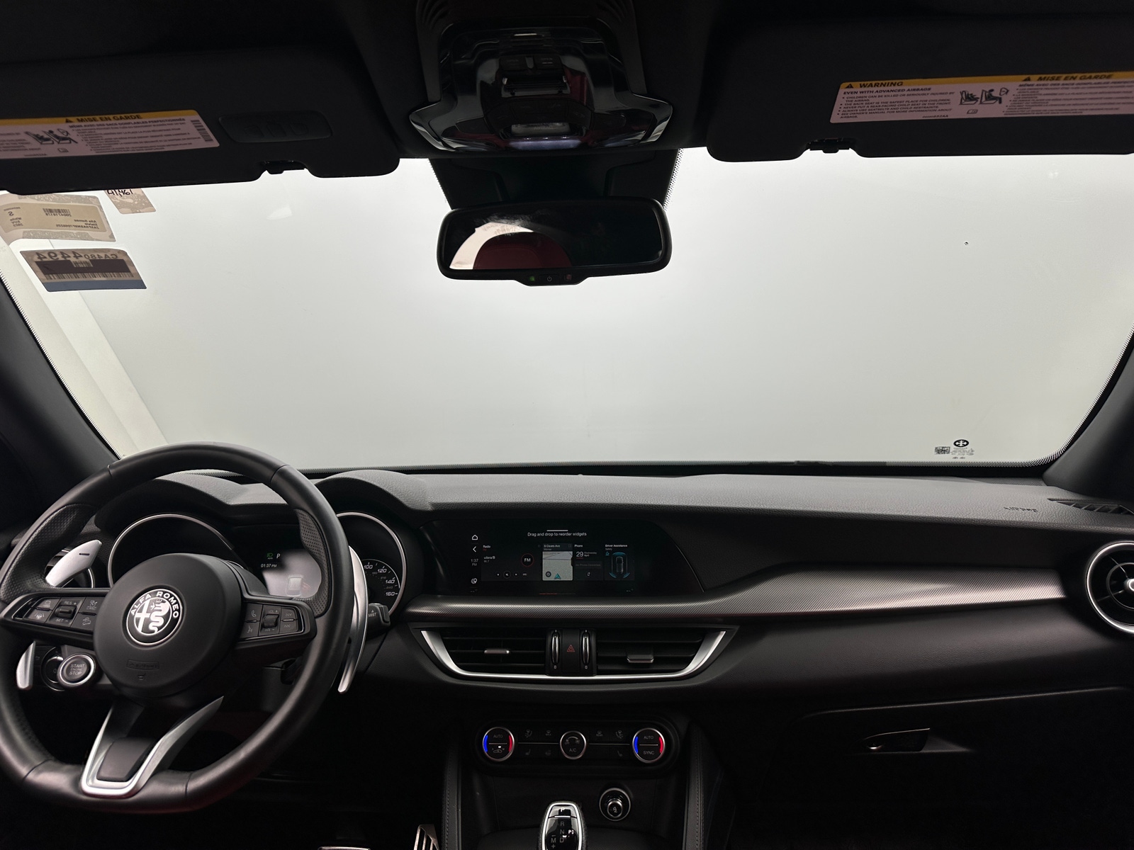 Thumbnail: 2023 Alfa Romeo Stelvio - 2