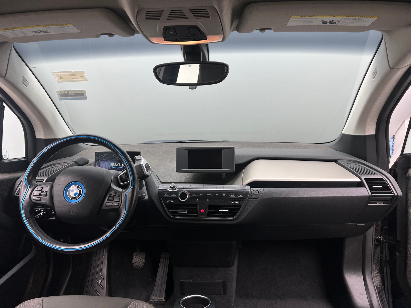 Thumbnail: 2017 BMW i3 - 3