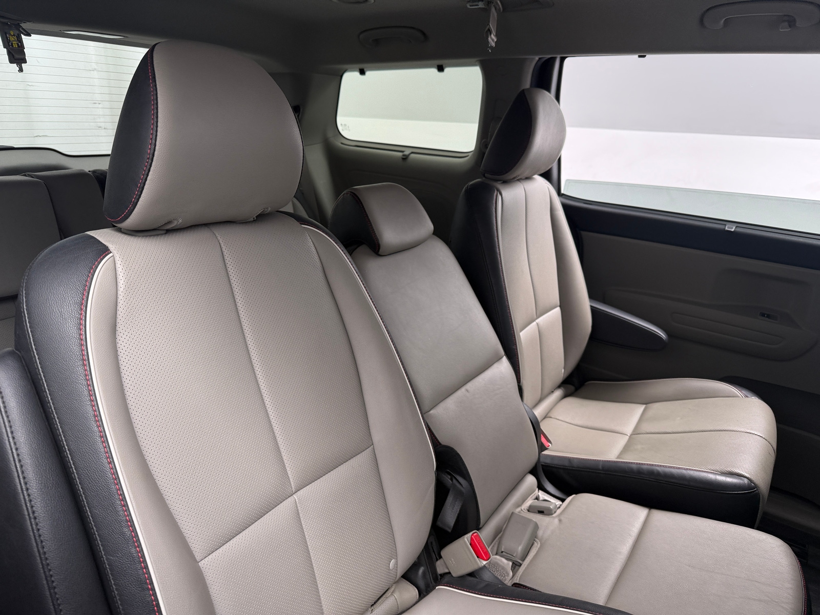 Thumbnail: 2020 Kia Sedona - 5