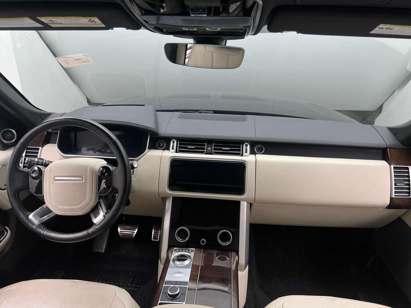 Thumbnail: 2021 Land Rover Range Rover - 2