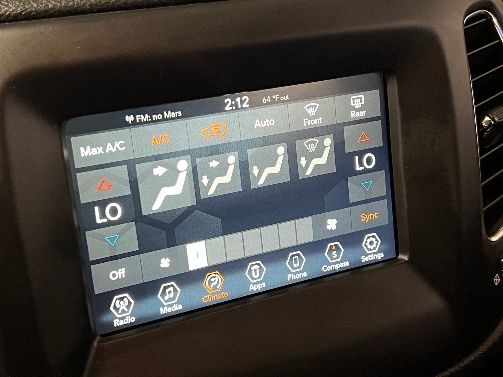 Thumbnail: 2019 Jeep Compass - 4