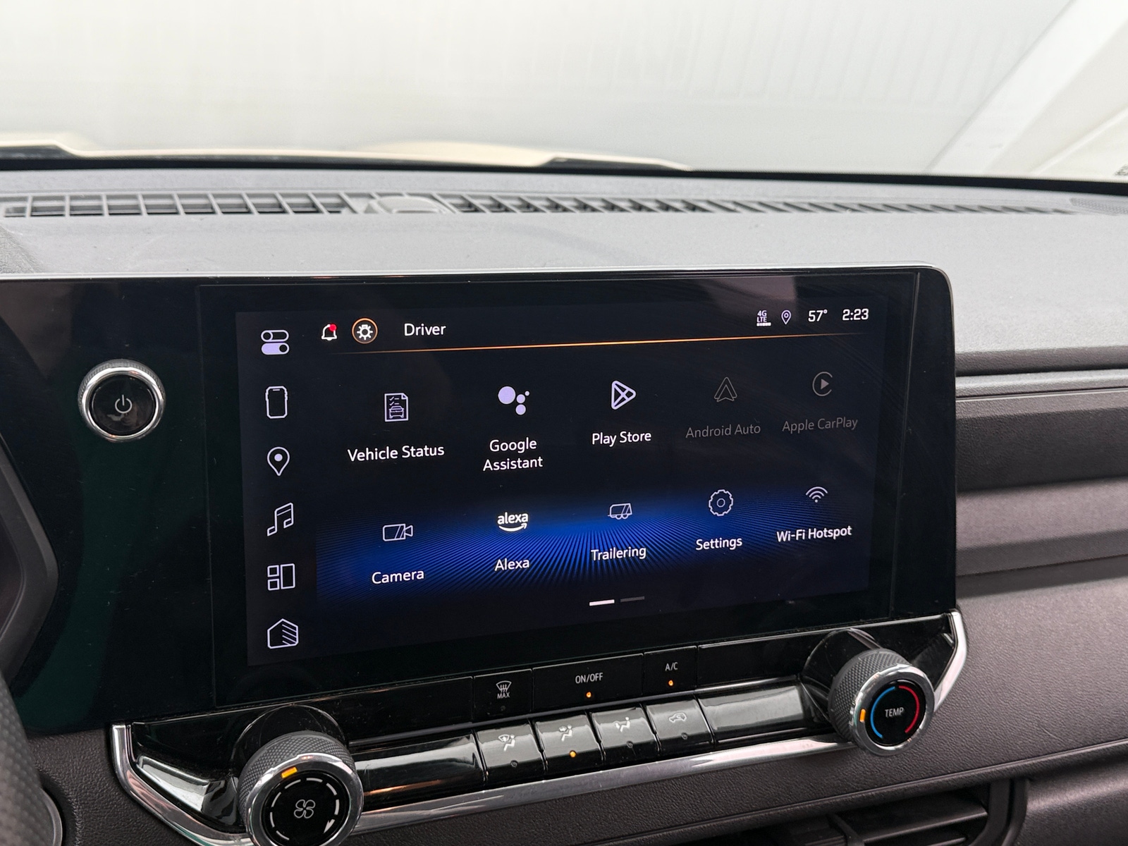 Thumbnail: 2024 Chevrolet Colorado - 4