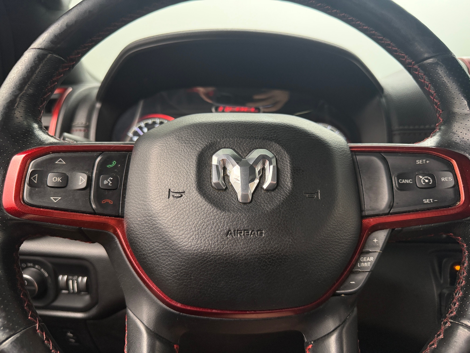 Thumbnail: 2019 RAM 1500 - 4