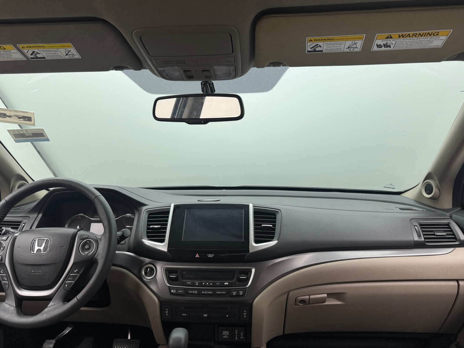 Thumbnail: 2017 Honda Pilot - 2
