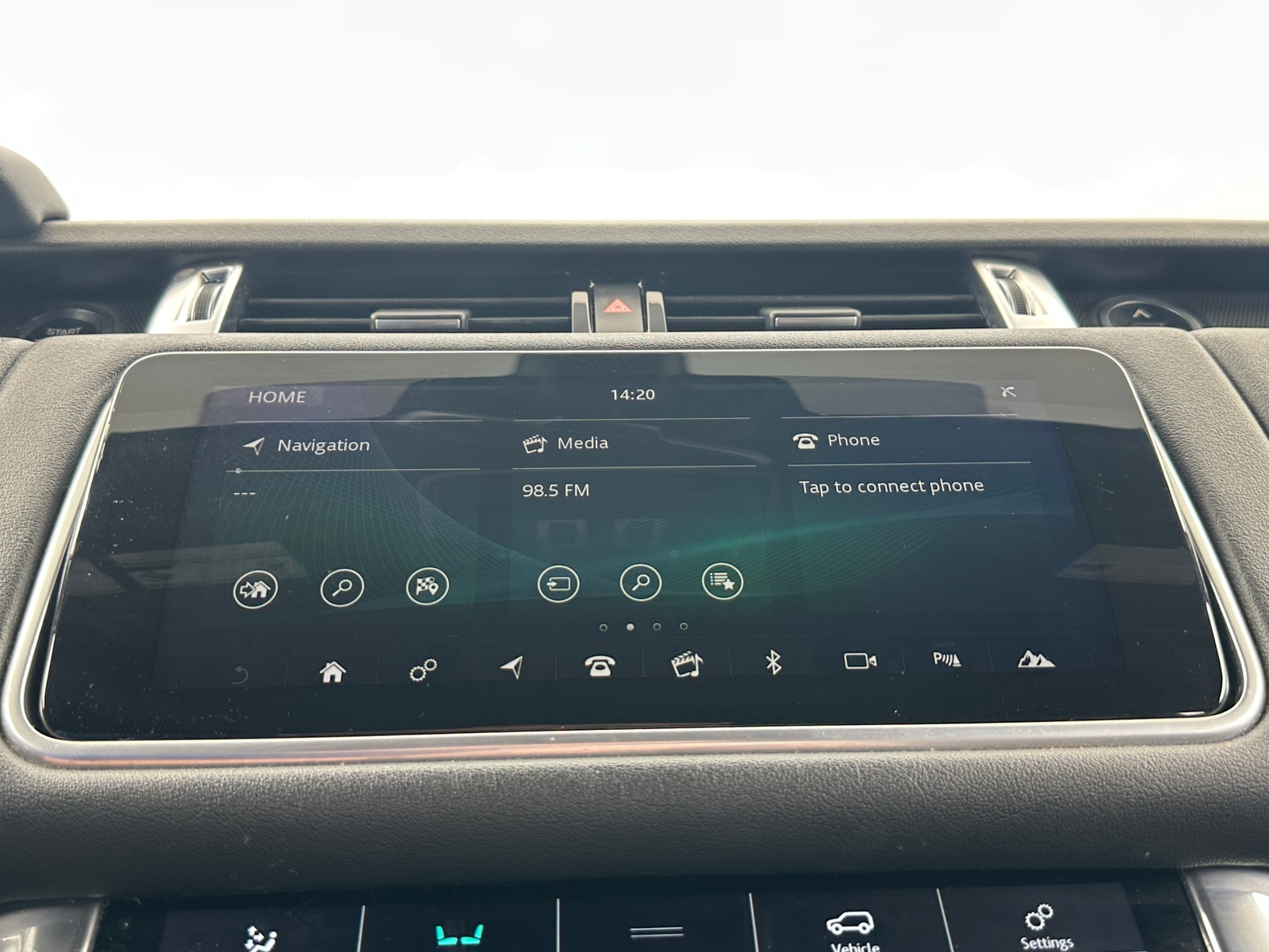 Thumbnail: 2019 Land Rover Range Rover Sport - 3
