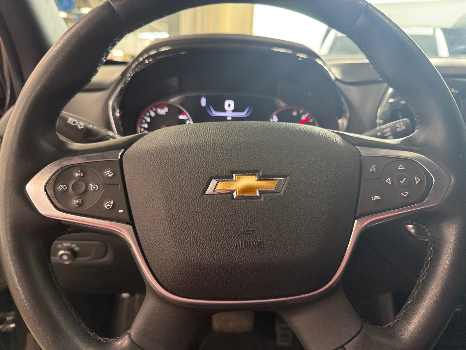 Thumbnail: 2023 Chevrolet Traverse - 4
