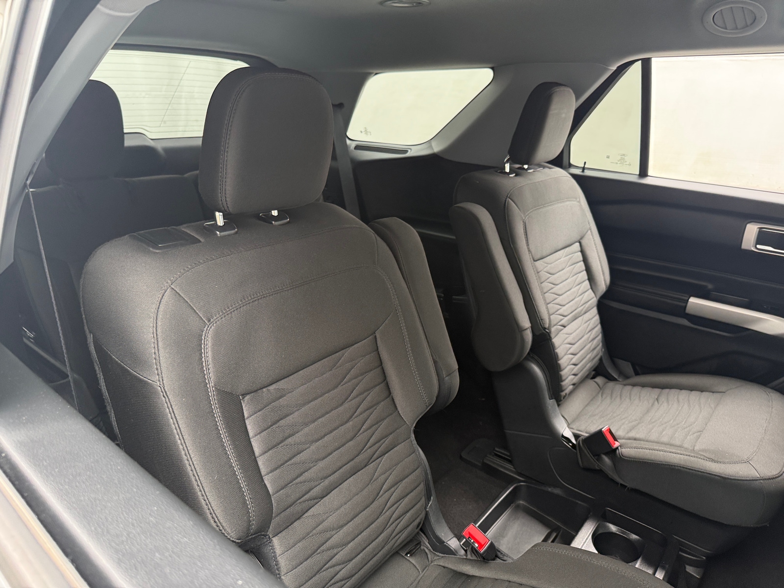 Thumbnail: 2021 Ford Explorer - 6