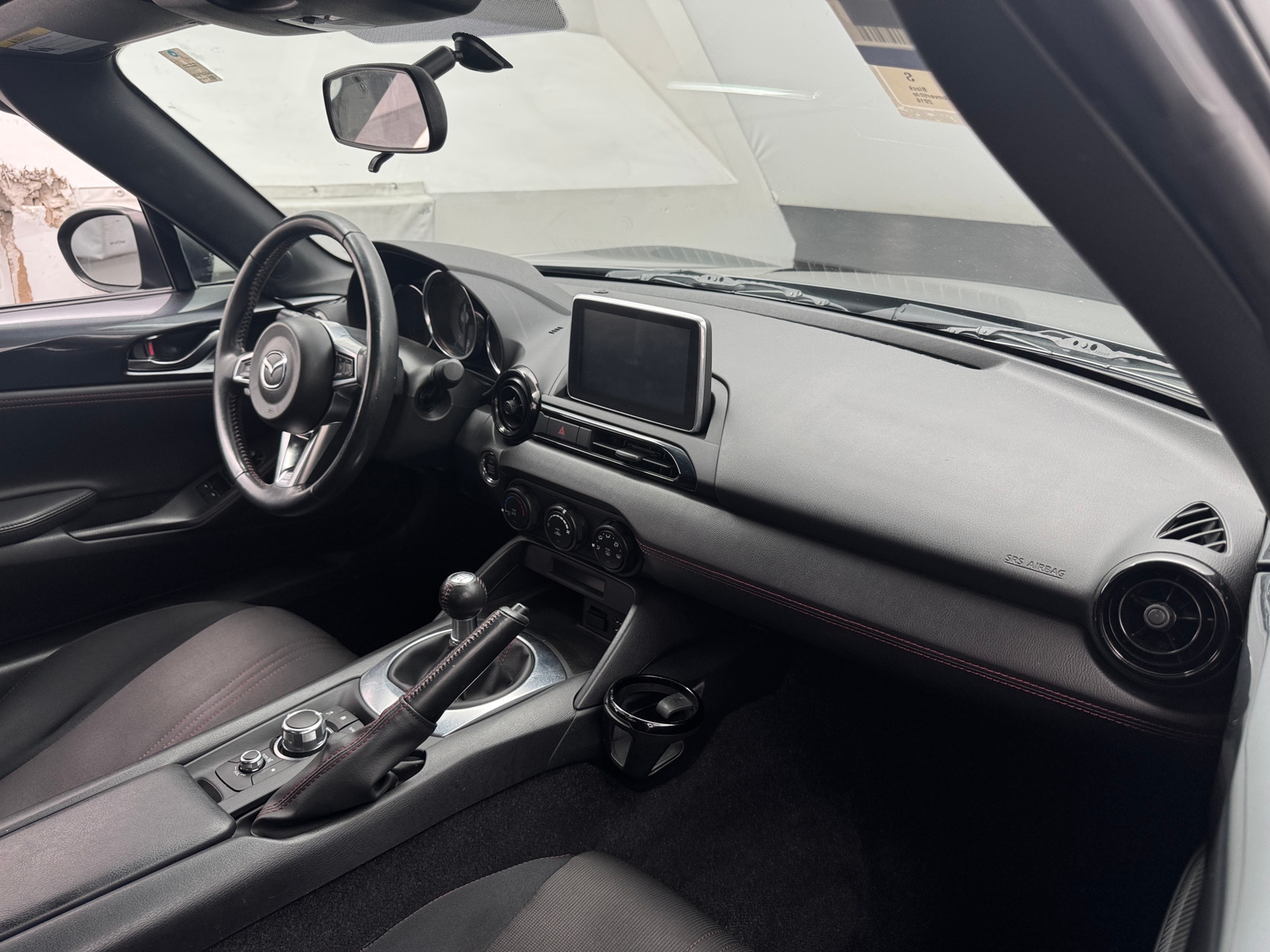 Thumbnail: 2016 Mazda MX-5 Miata - 3