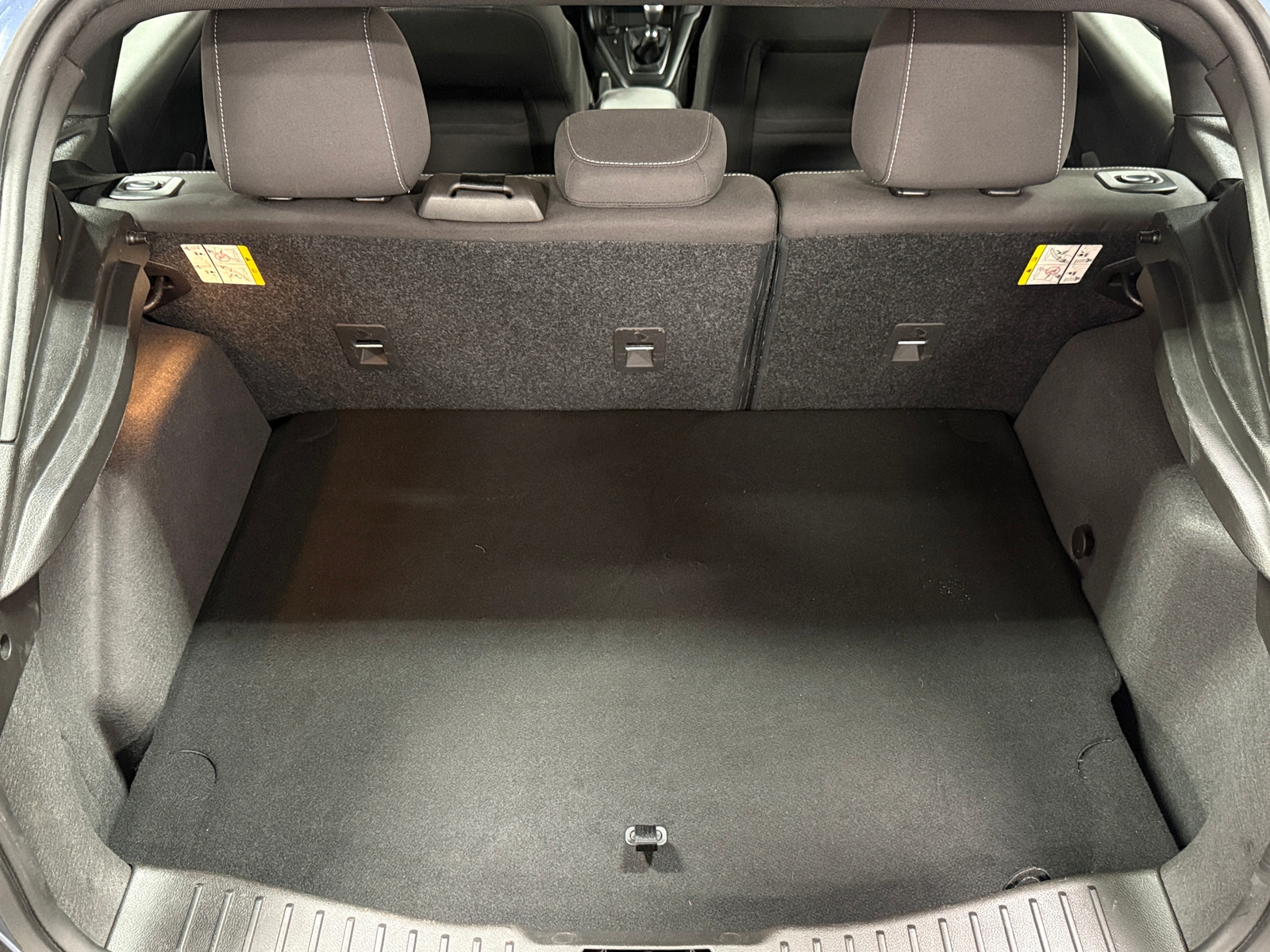 Thumbnail: 2018 Ford Focus - 7