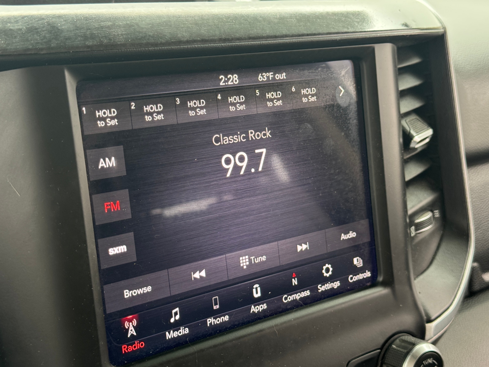 Thumbnail: 2019 RAM 1500 - 4