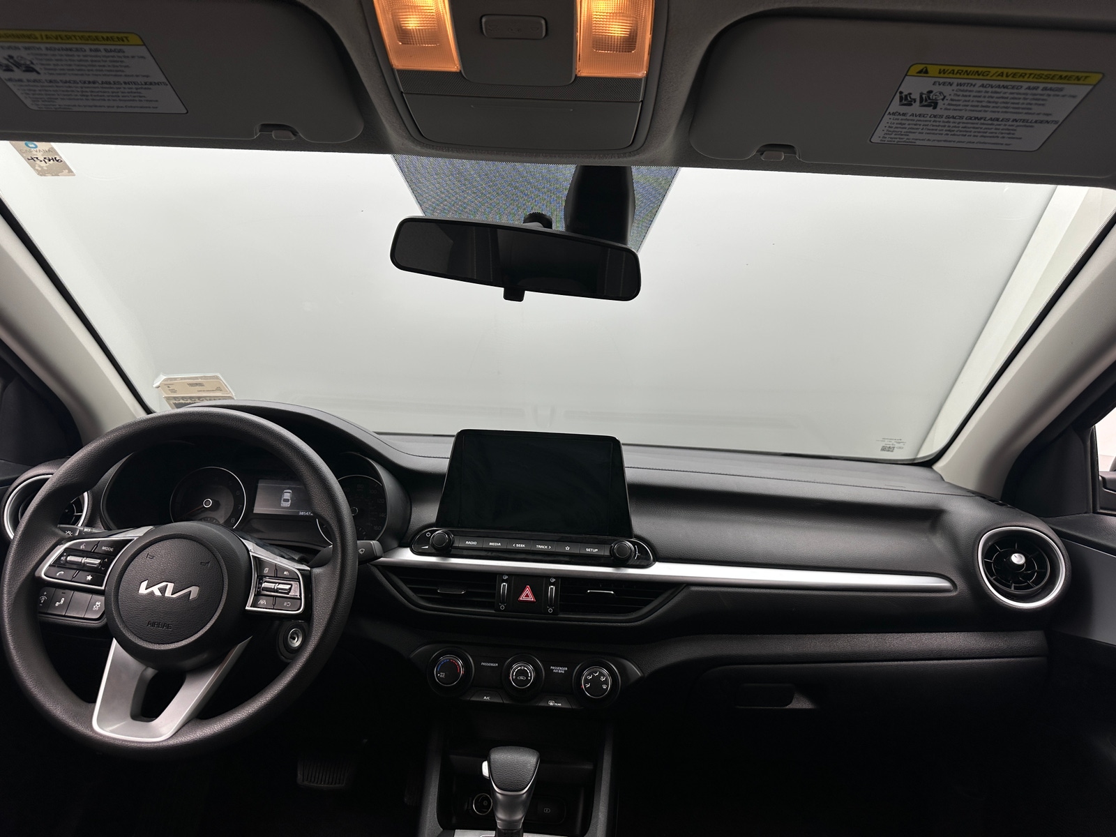 Thumbnail: 2024 Kia Forte - 3